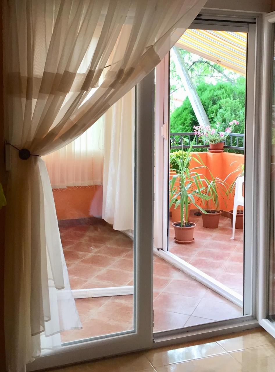Holiday Home Orange يوتجيها المظهر الخارجي الصورة
